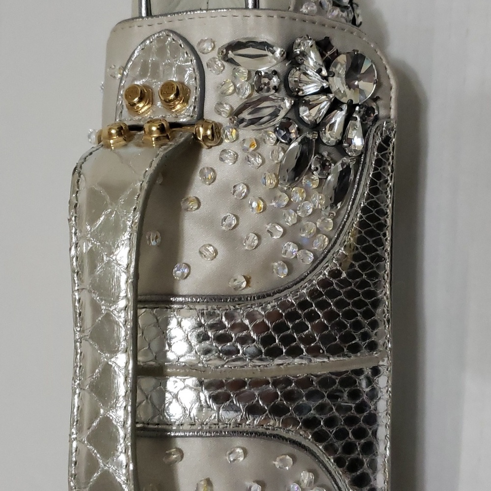 *Rare* Fendi Beaded Vanity Bag - Picture 14 of 16